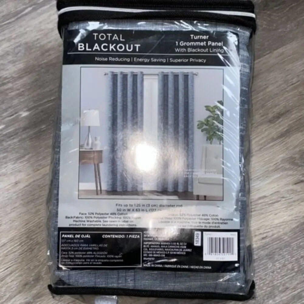 Blackout total turner